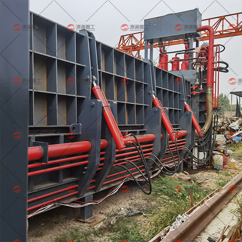 Машина для резки лома, клиент Юньнань